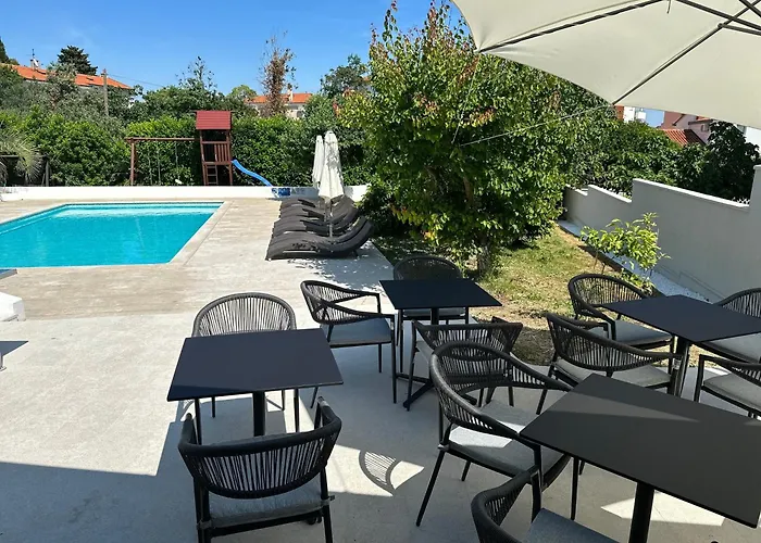 Residenz Benni 3 Mit Beheiztem Grossem Pool *